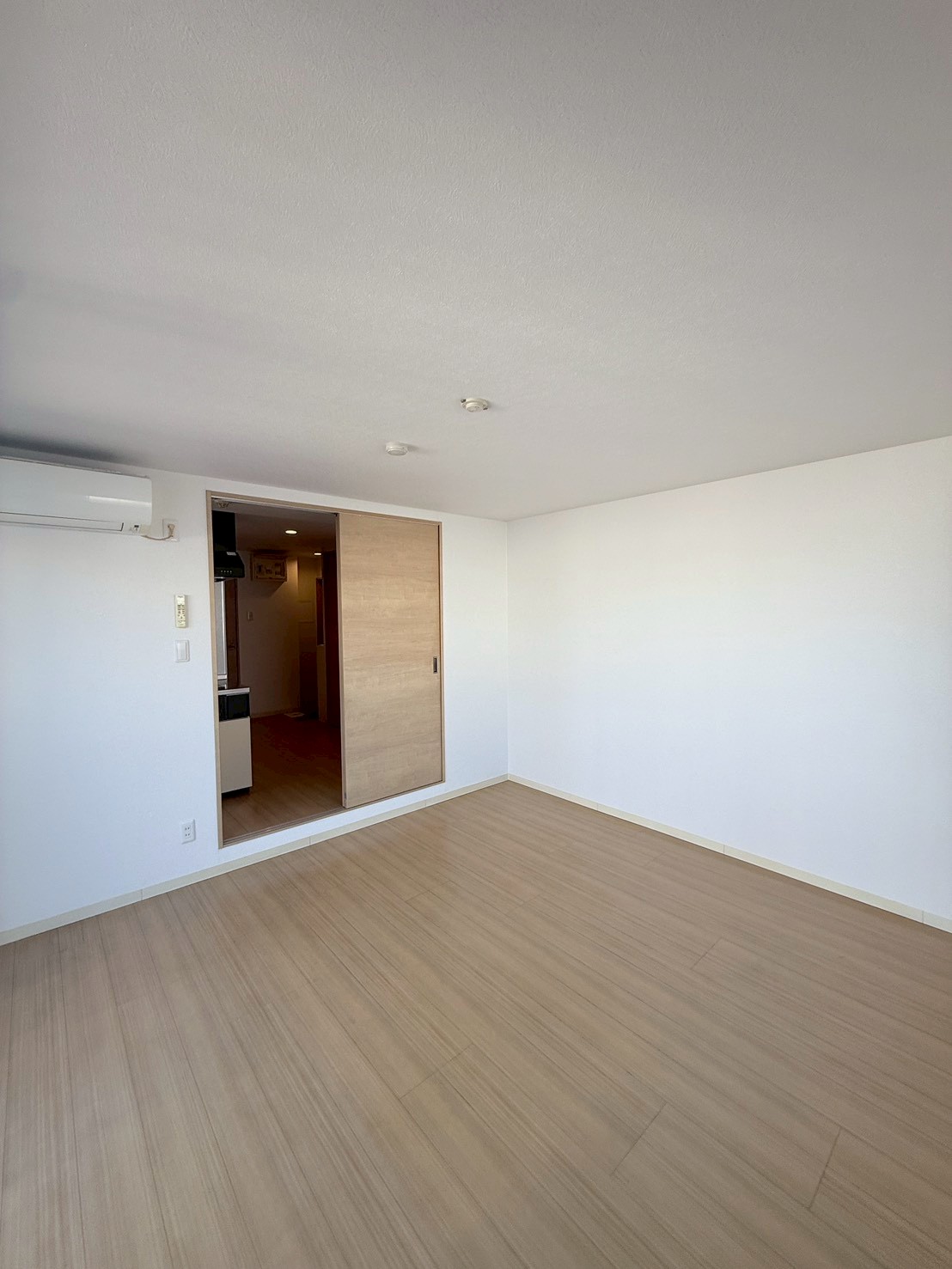 【東京都武蔵野市】不動産会社S様からの原状回復依頼→リフォーム業者のY社様が施行しました