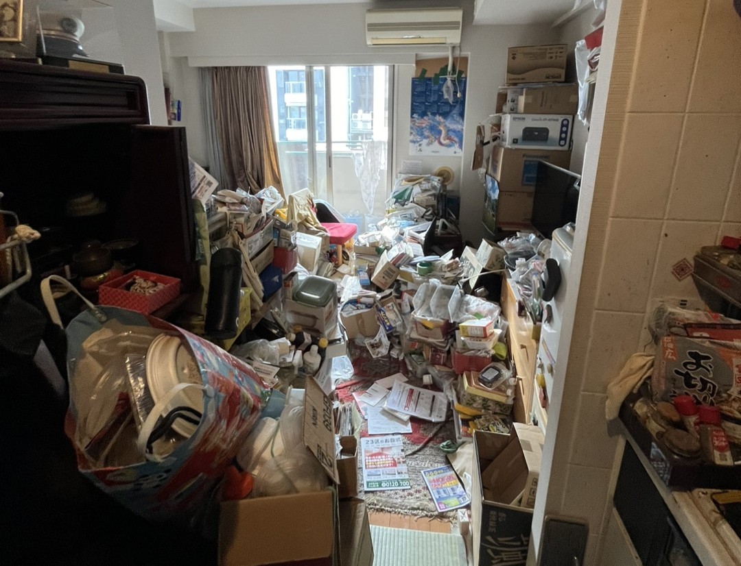 【東京都新宿区】不動産会社Nサービス様からの残置物撤去依頼→不用品回収業者の株式会社ZO社様が施行しました