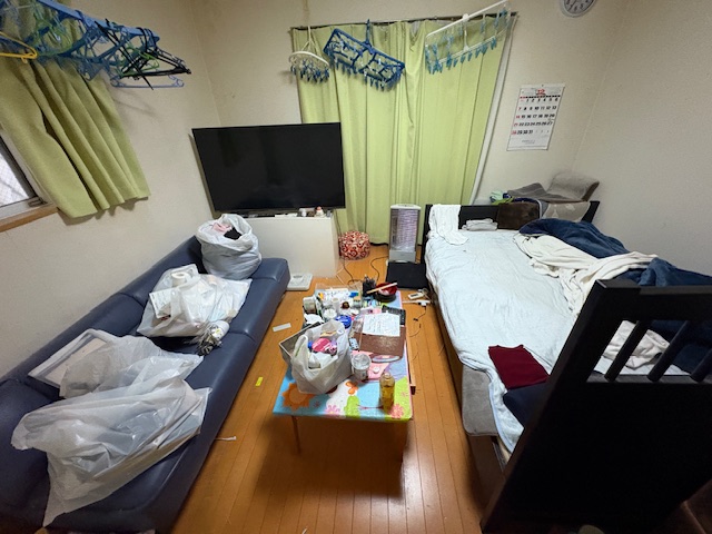 【東京都品川区】不動産オーナーK様から残置物回収依頼→不用品回収業者のZI様が施行しました