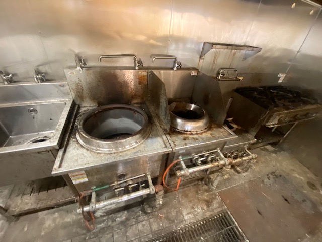 【東京都荒川区】賃貸オーナーR様から厨房撤去依頼→不用品回収業者の株式会社ZI様が施行しました